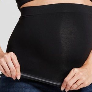 Bellaband Maternity Support Belt - Isabel Maternity by Ingrid & Isabel™ in Black